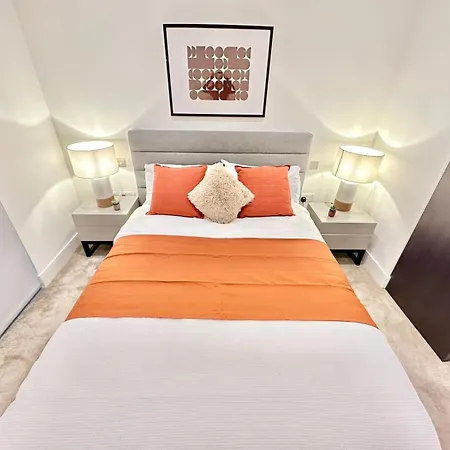 Battersea 2 Bedroom Cosy Apartment London Exterior photo